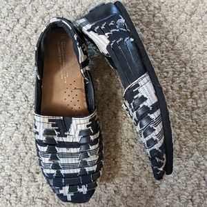 Toms Huarache Sandals